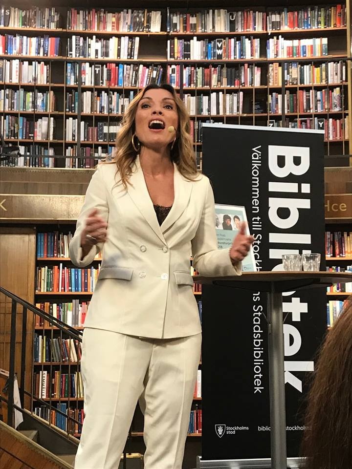 The New Academy tôn vinh Maryse Condé ảnh 2 The New Academy ton vinh Maryse Conde anh 2