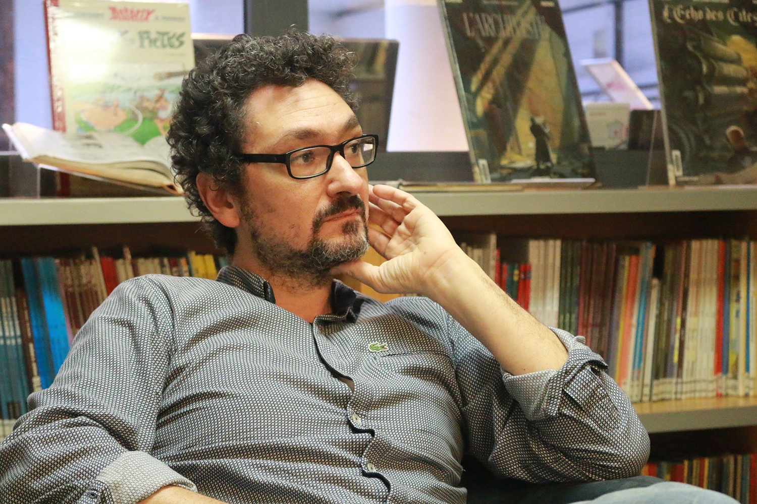 ‘99% nha van Phap khong song bang nghe viet van’ hinh anh