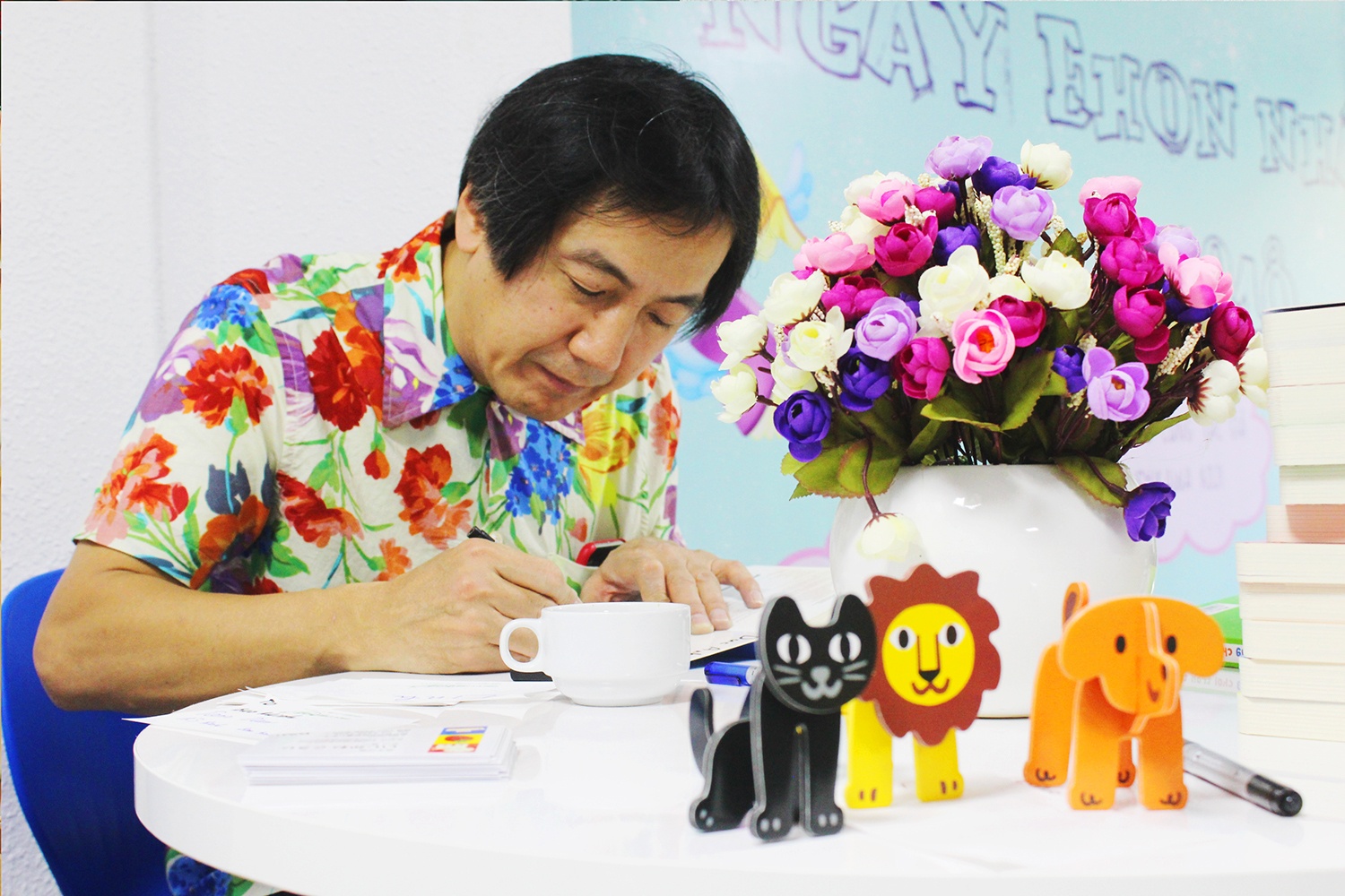 Ishikawa Koji noi ve ich loi cua doc sach anh 4