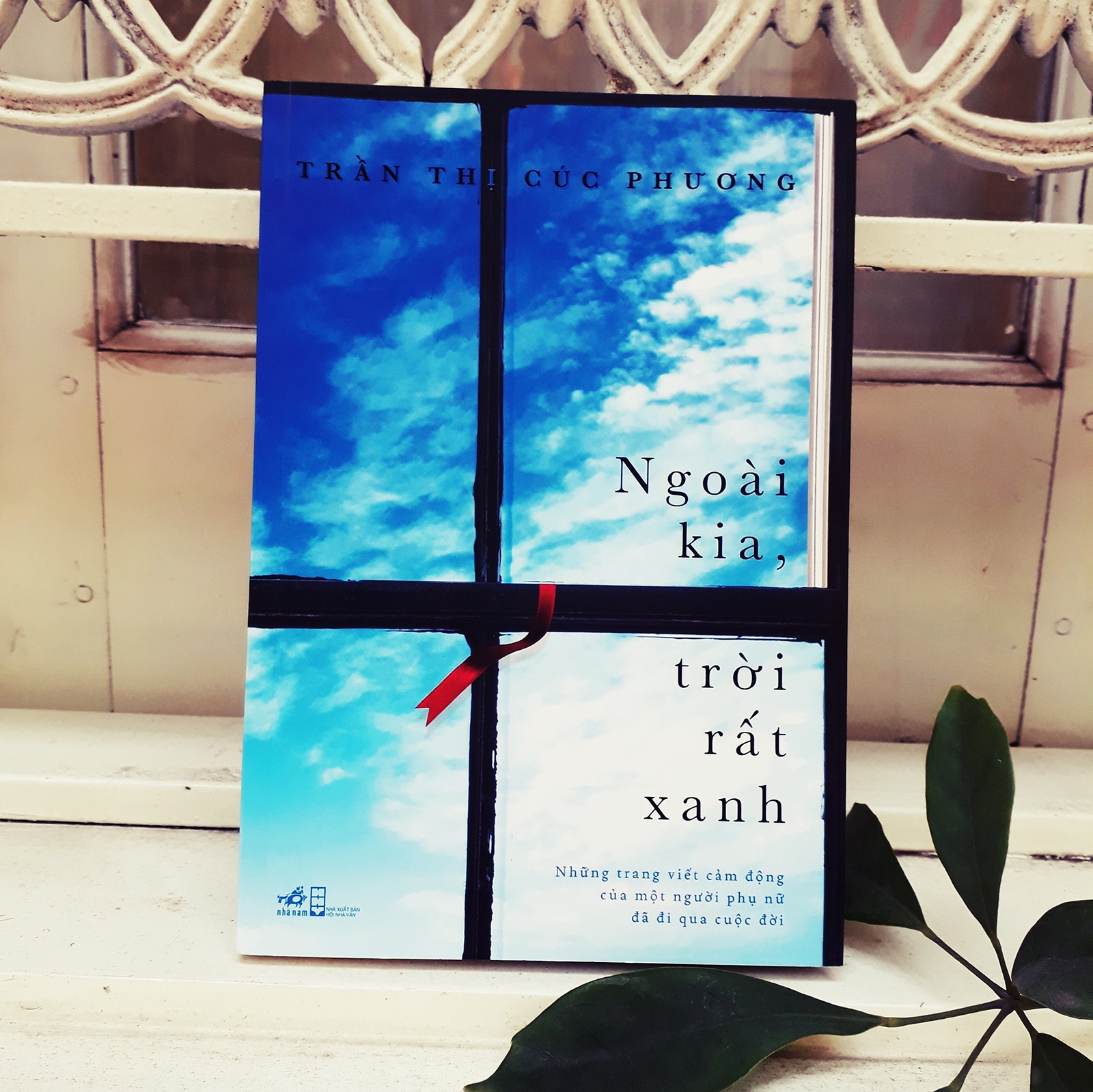 Sach cua nguoi phu nu chong choi voi ung thu anh 1