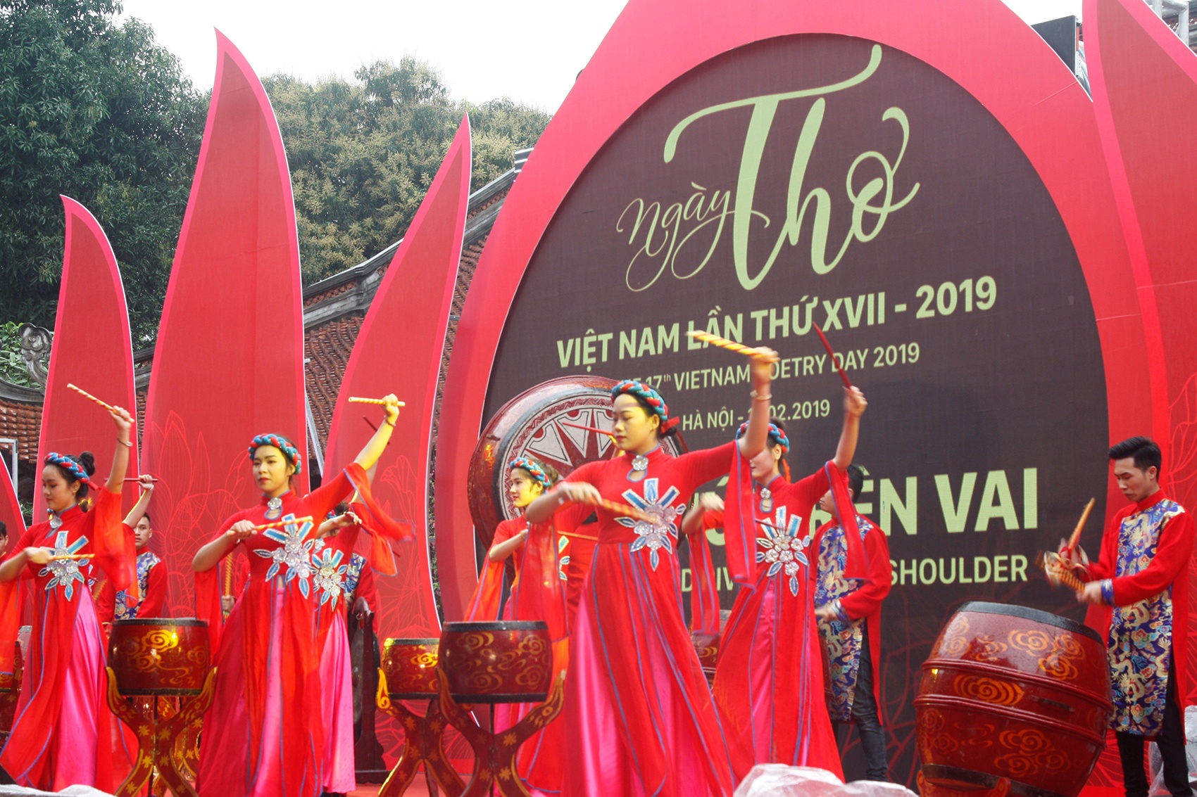 Ngay tho 2019 dam trong mua anh 3