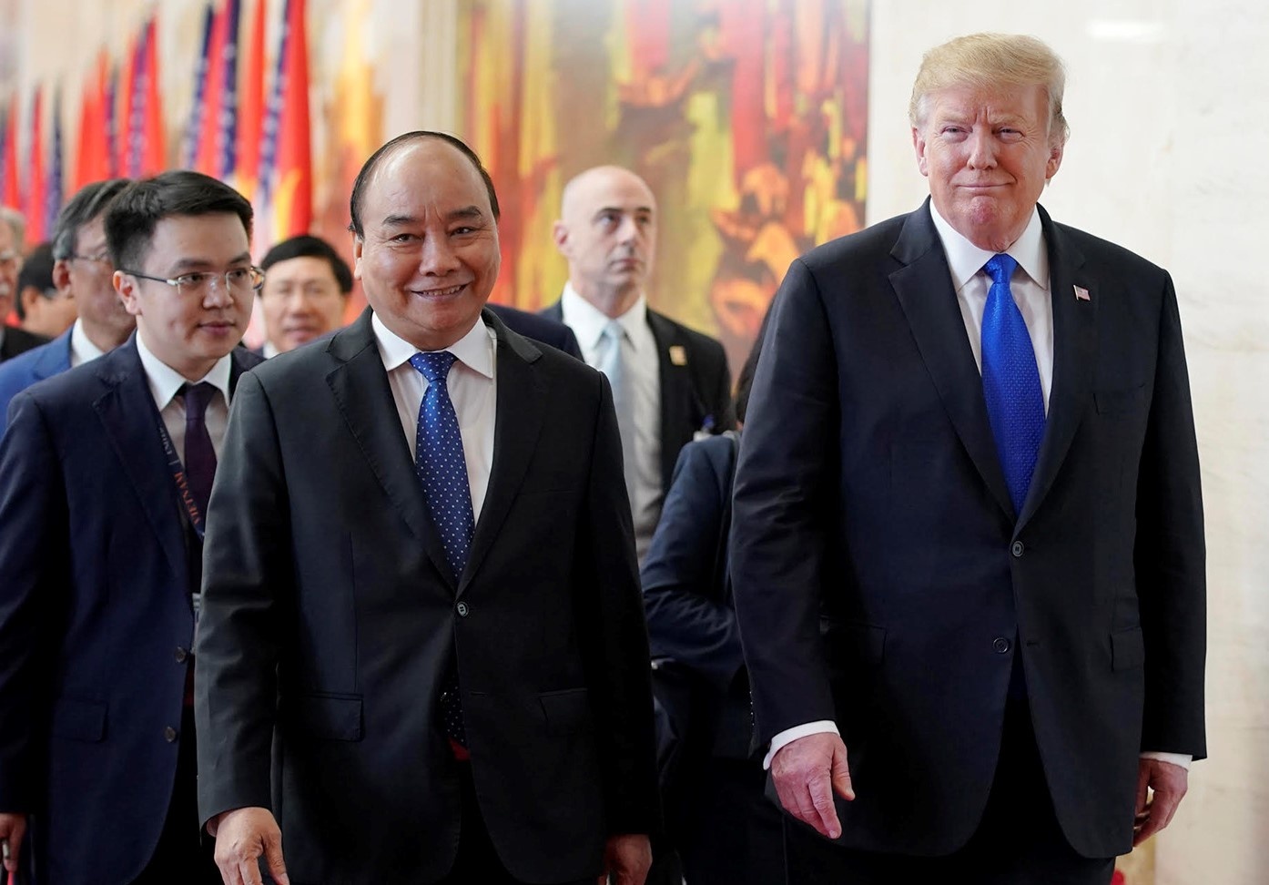'Voi Hoi nghi My - Trieu, ong Trump muon dua My hung manh tro lai' hinh anh