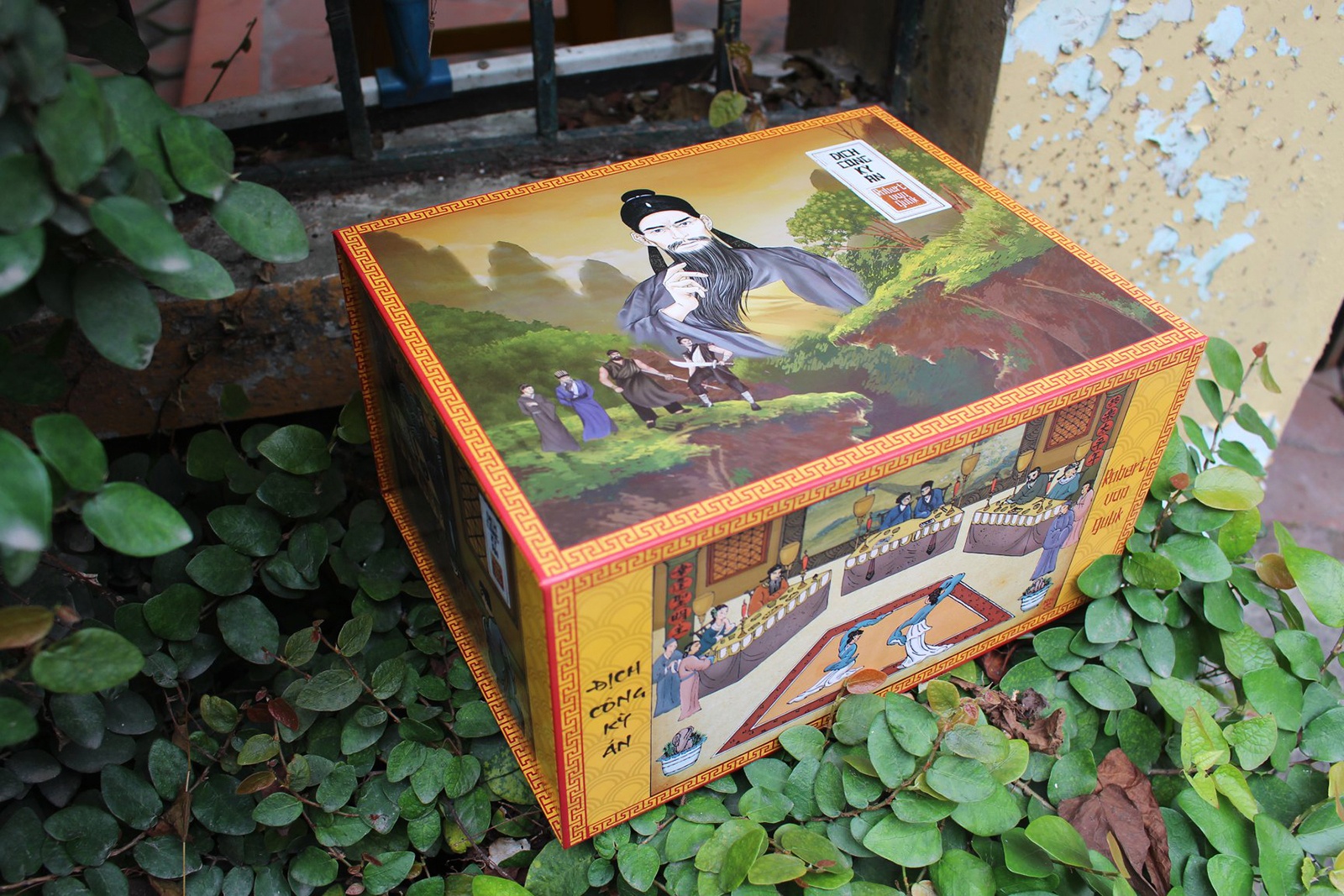 Bo sach do so ve Dich Nhan Kiet anh 3