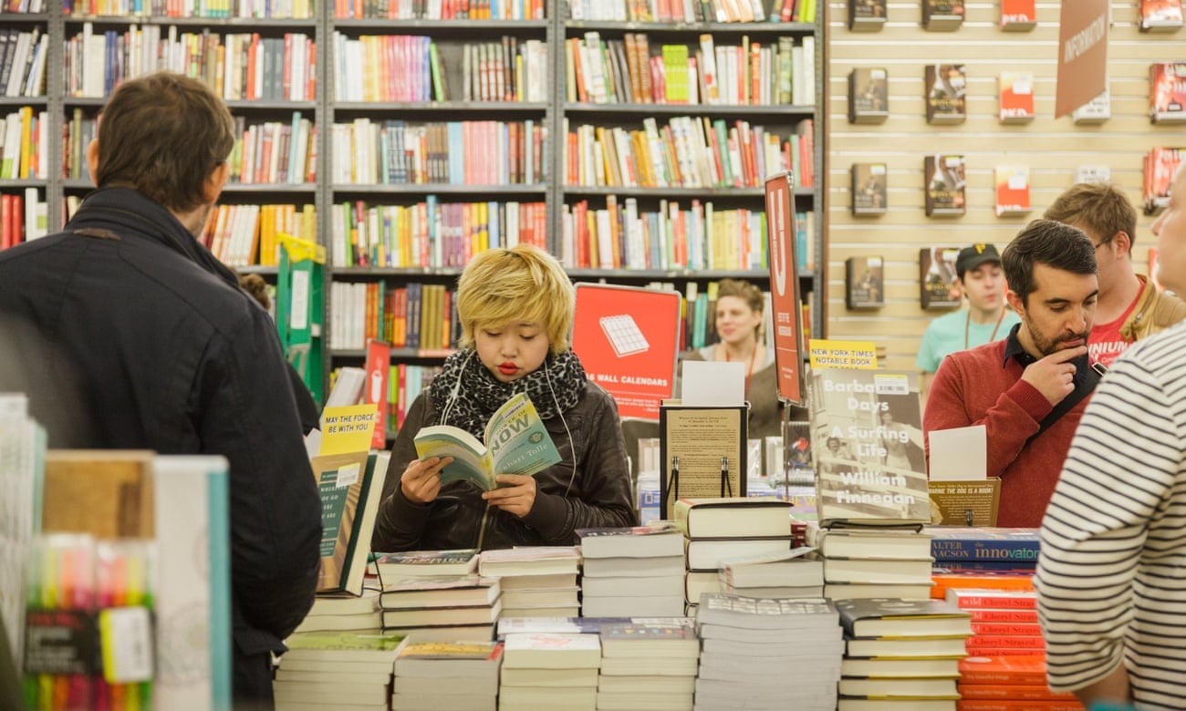 Tai sao cac hieu sach cua New York dan bien mat? hinh anh