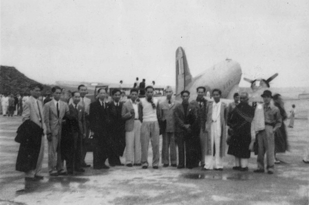 Phái đoàn Quốc hội VN thăm Pháp năm 1946 ảnh 3 Phai doan Quoc hoi VN tham Phap nam 1946 anh 3