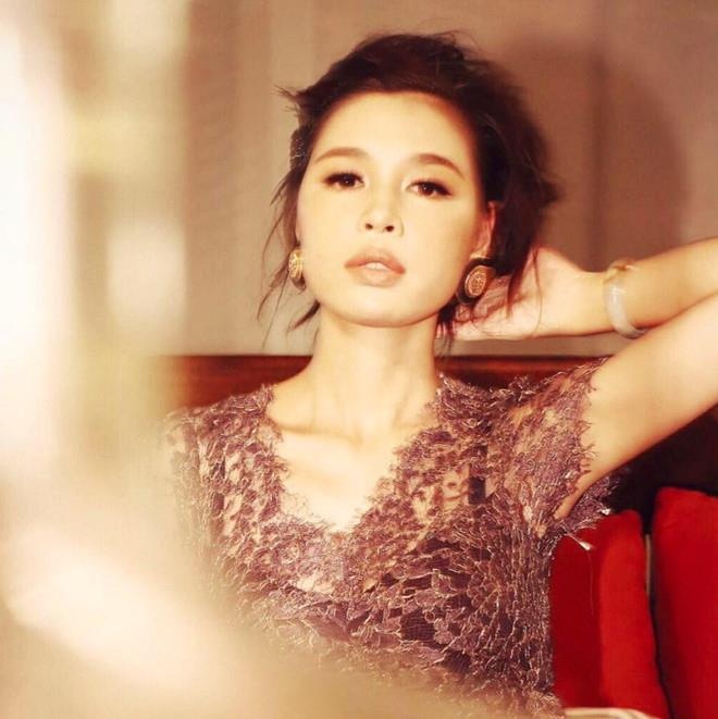 Ve quyen ru cua nha van Linh Le hinh anh