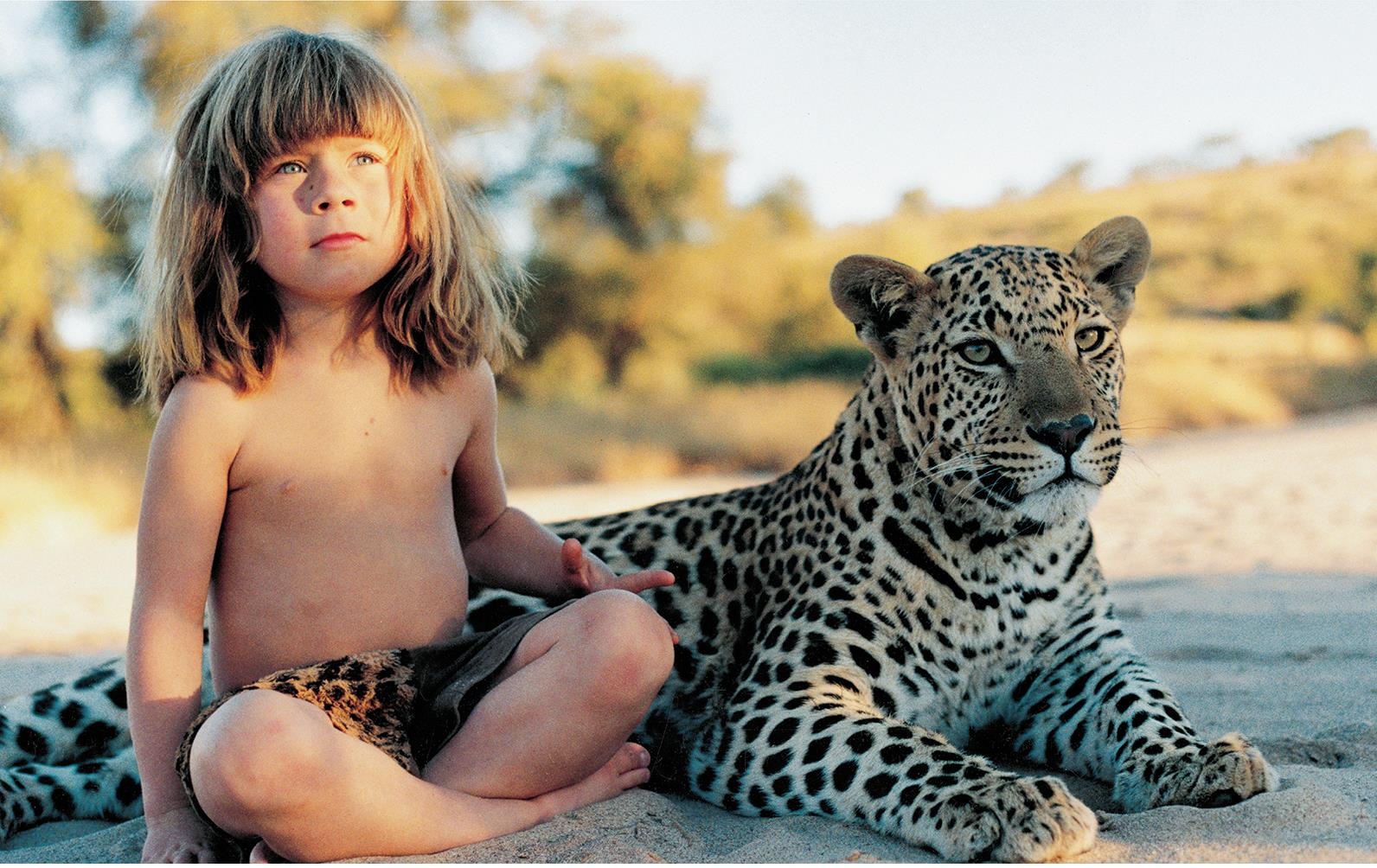 Hinh anh tuyet dep cua co be Phap lon len giua thien nhien hoang da hinh anh