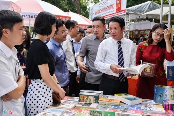 Tổng kết 5 năm Ngày sách Việt Nam ảnh 1 Tong ket 5 nam Ngay sach Viet Nam anh 1