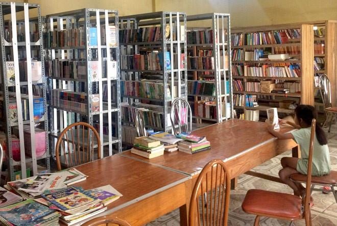 Cong truong be the nhung tai san thu vien chi vai cuon tap chi cu hinh anh