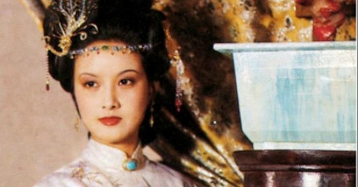 Vẻ đẹp, quyền uy và cái kết bi ai của Phượng Thư ảnh 1 Ve dep, quyen uy va cai ket bi ai cua Phuong Thu anh 1