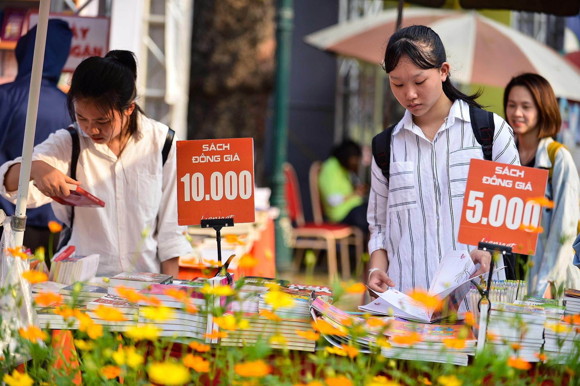 Khai mac Ngay Sach Viet Nam lan 6 anh 11