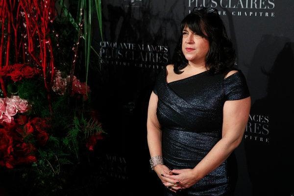 Tac gia '50 sach thai' thanh cong co nao? anh 1