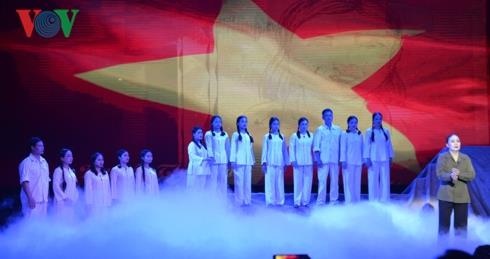 "Hoa lua Truong Bon" dien tai TP.HCM anh 3