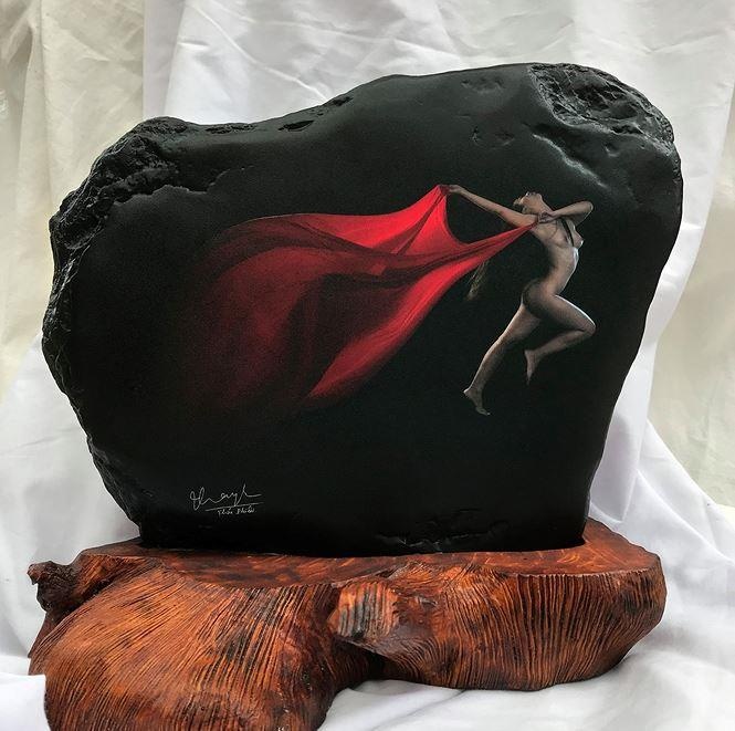 Anh nude in tren da anh 1