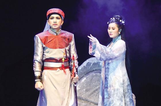 Vua Gia Long va Ngoc Binh anh 2