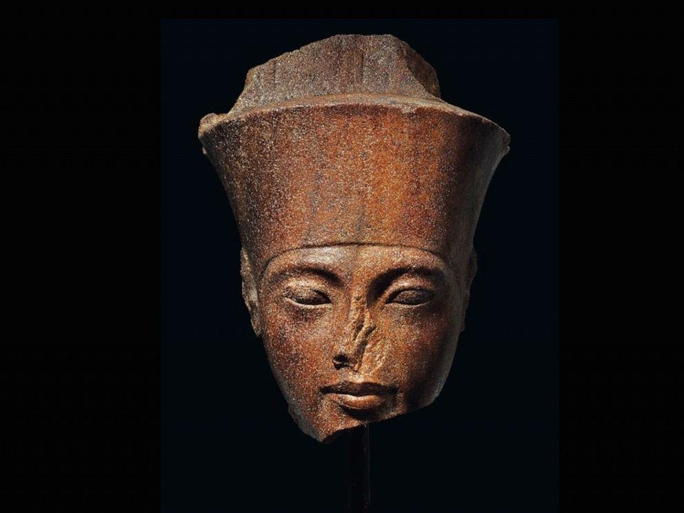 Ai Cap phan ung manh voi viec dau gia co vat ve Pharaoh Tutankhamun hinh anh