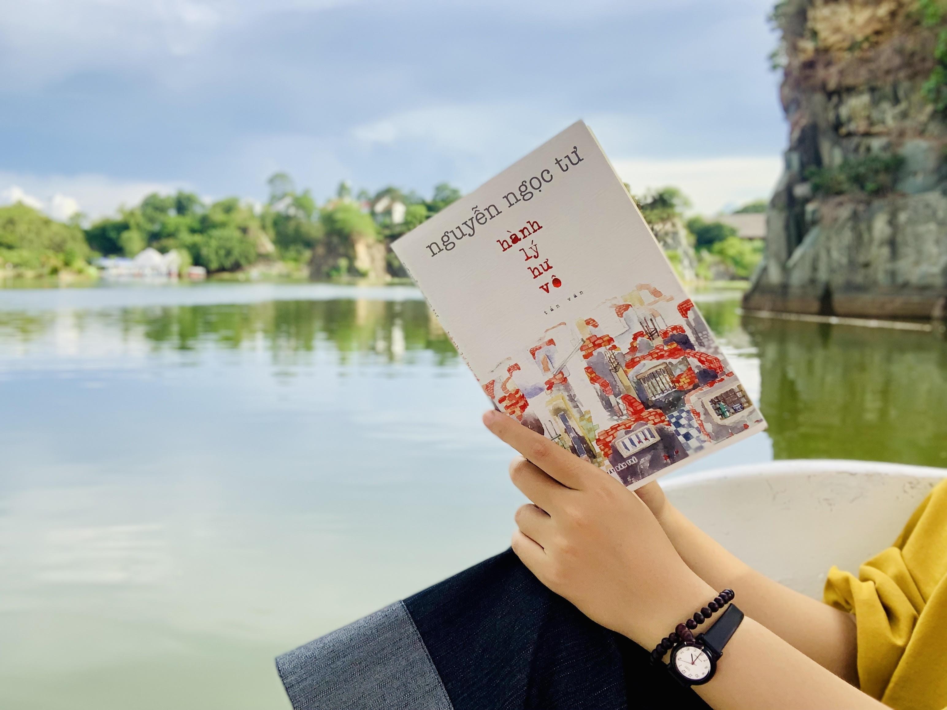 Tap tan van cam xuc cua Nguyen Ngoc Tu anh 1