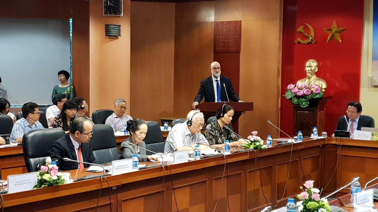 Tu truyen cua Shimon Peres anh 3