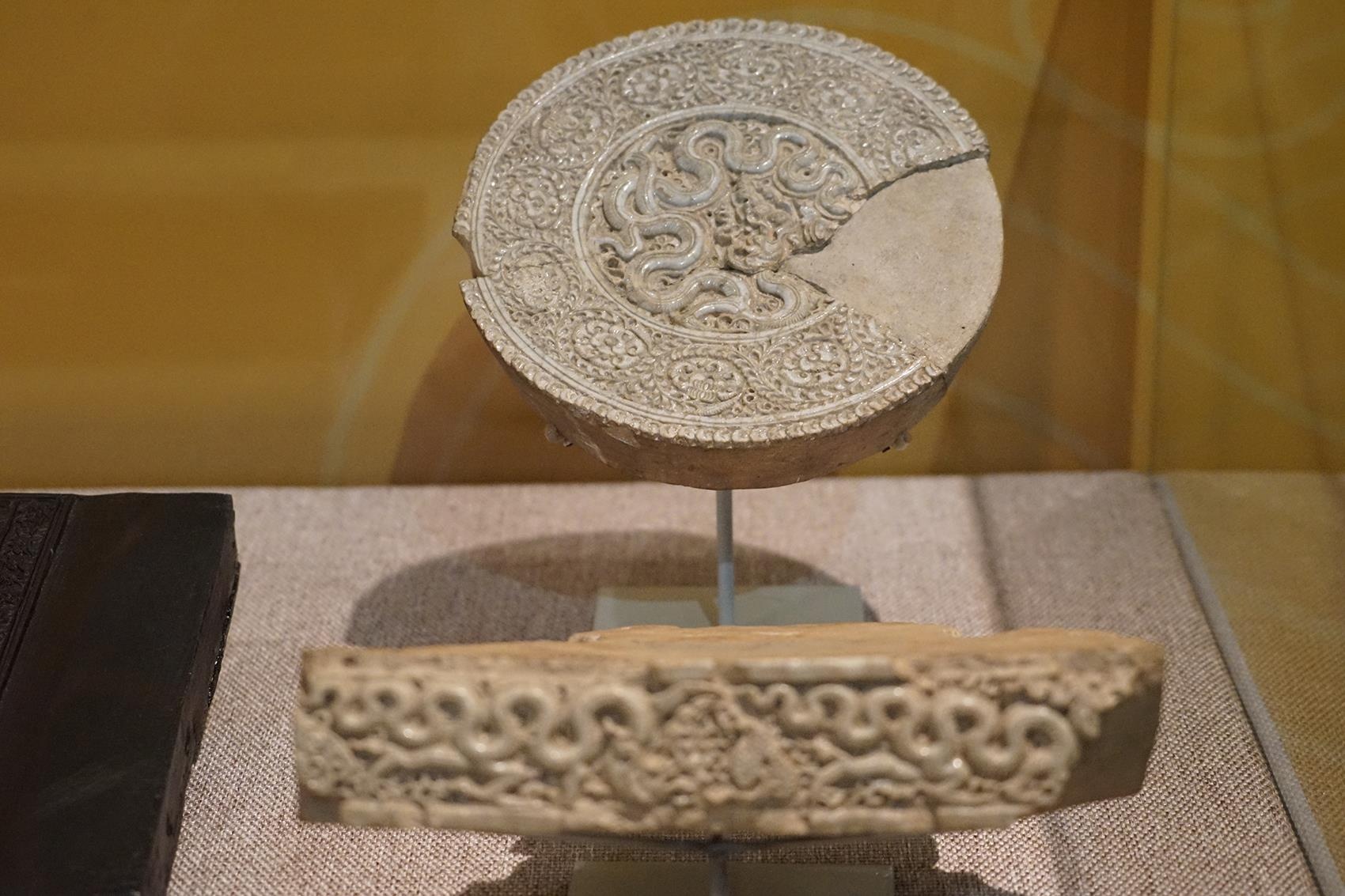 Trung bay hien vat quy ve lich su Viet Nam anh 3