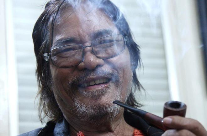 Phan Vu: 'Mong duoc ve Ha Noi doc tho mot lan, roi chet thoi' hinh anh