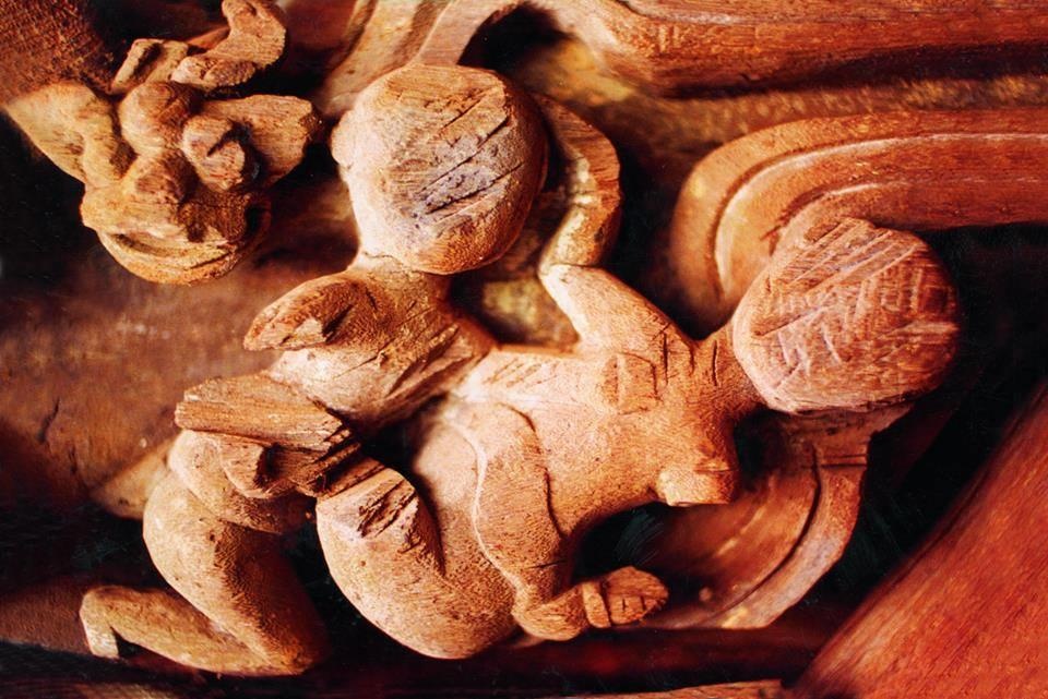 Vu an quan tu tinh voi Le Thai hau, lung doan trieu dinh hinh anh