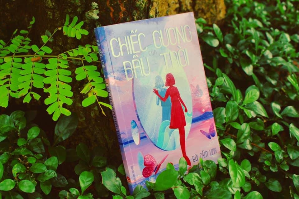 Review Chiec guong cua bau troi anh 1