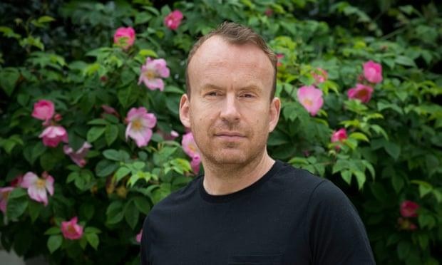 'Toi so minh dien khung, bi co lap nen giau nhem moi chuyen' hinh anh