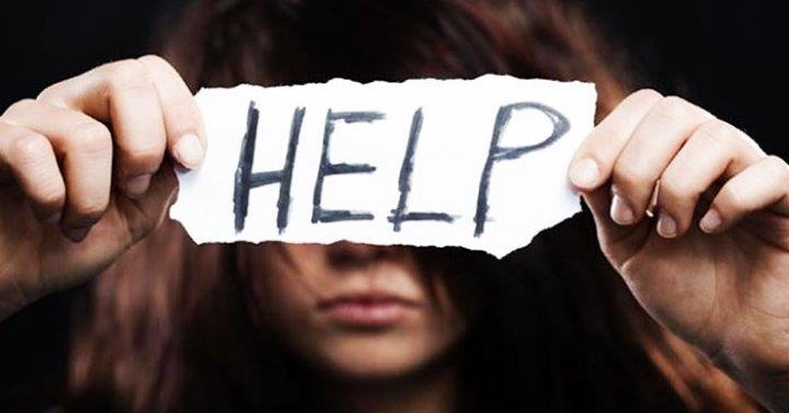 Lam the nao de o ben ai do dang bi tram cam hay lo au? hinh anh