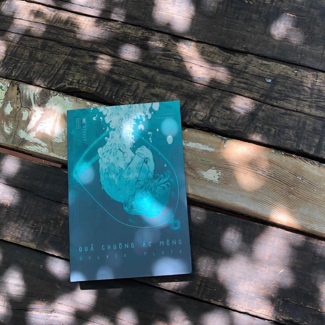 Review sách "Quả chuông ác mộng" ảnh 1 Review sach "Qua chuong ac mong" anh 1