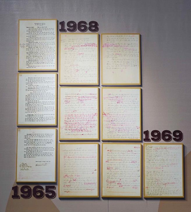 Qua trinh cong bo Di chuc Ho Chi Minh anh 1