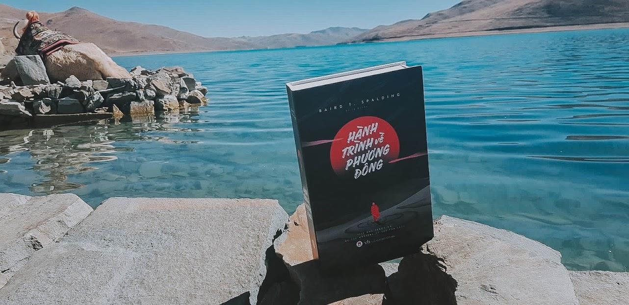 Di tim suc manh vu tru anh 1