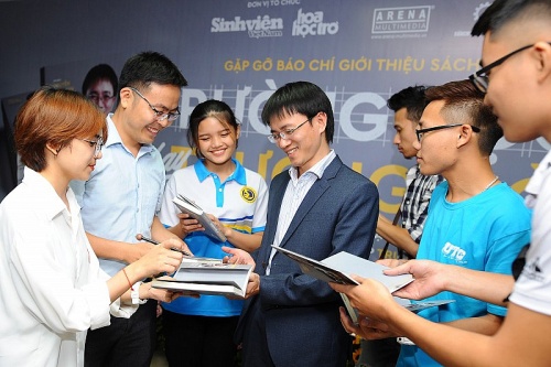 Sach thuc tien ve huong nghiep cho sinh vien anh 2