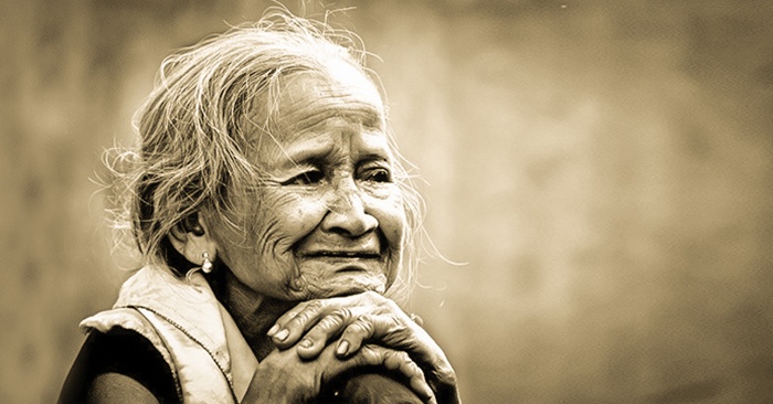 Nua dem thuc day nghi den me hinh anh