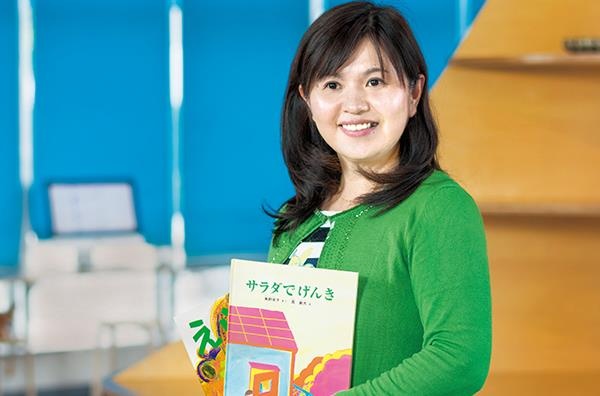 Co the tao ra mot tuong lai phong phu thong qua sach tranh? hinh anh