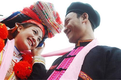 Chọc sàn ảnh 1 Choc san anh 1