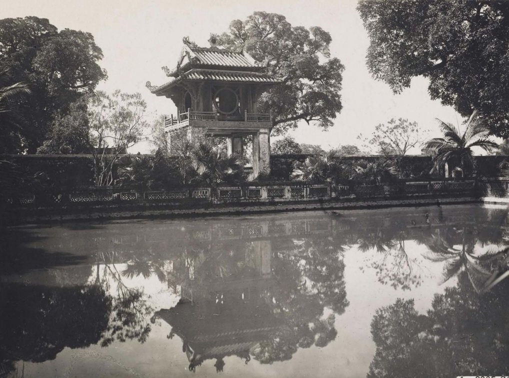 Ha Noi tung trai qua nan dich, phai lay Van Mieu lam benh vien hinh anh