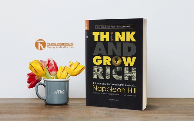 Tranh luan ban quyen sach Nghi giau lam giau anh 2