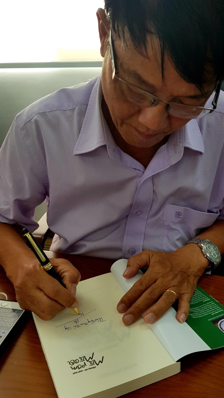 Chung toi - mot thoi mu rom mu coi anh 2