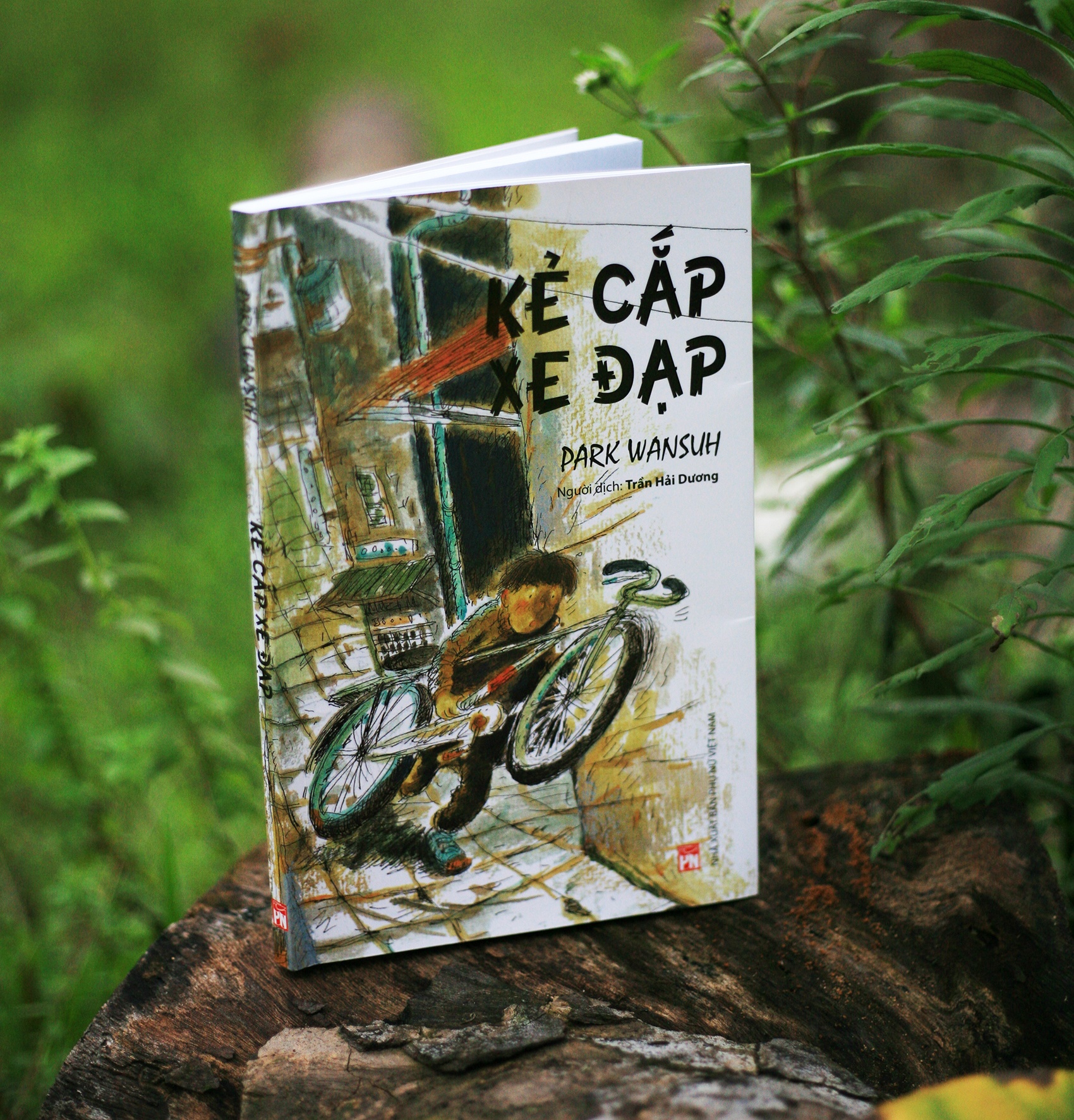 Doc sach mua Covid-19 anh 4