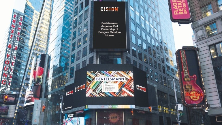 Bao cao tai chinh xuat ban My anh 1