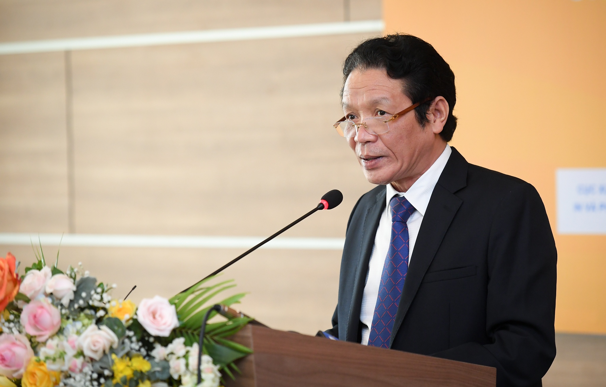 Khai mac Hoi sach truc tuyen quoc gia anh 1