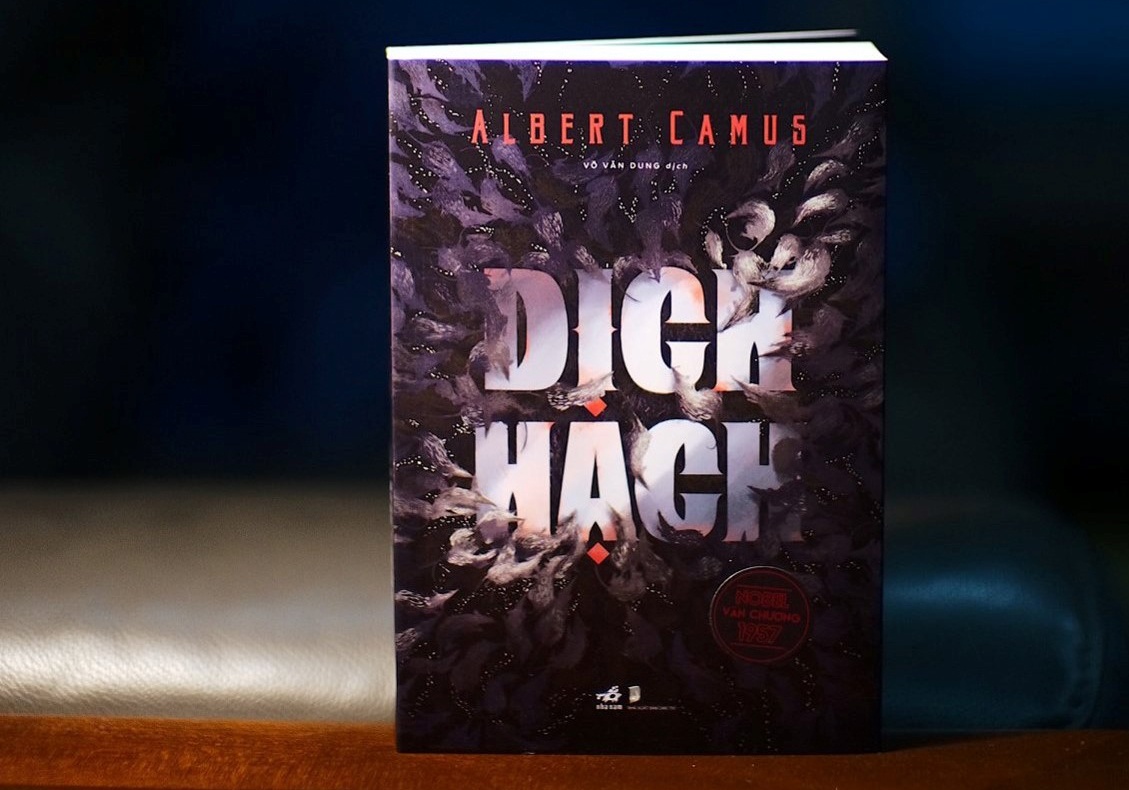 Con nguoi thoi nao cung vat lon chong sinh vat be ti hinh anh