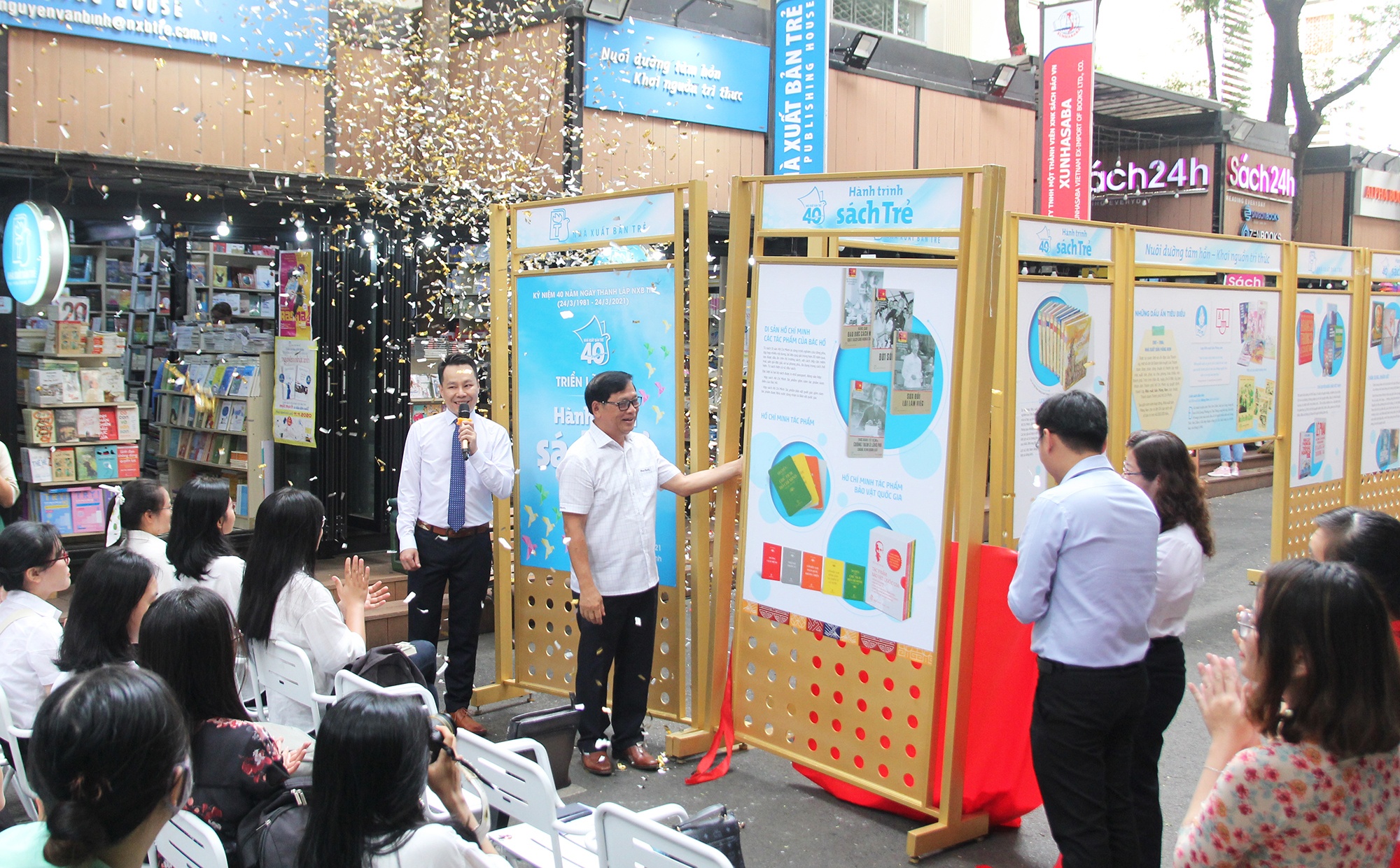 40 nam NXB Tre anh 12