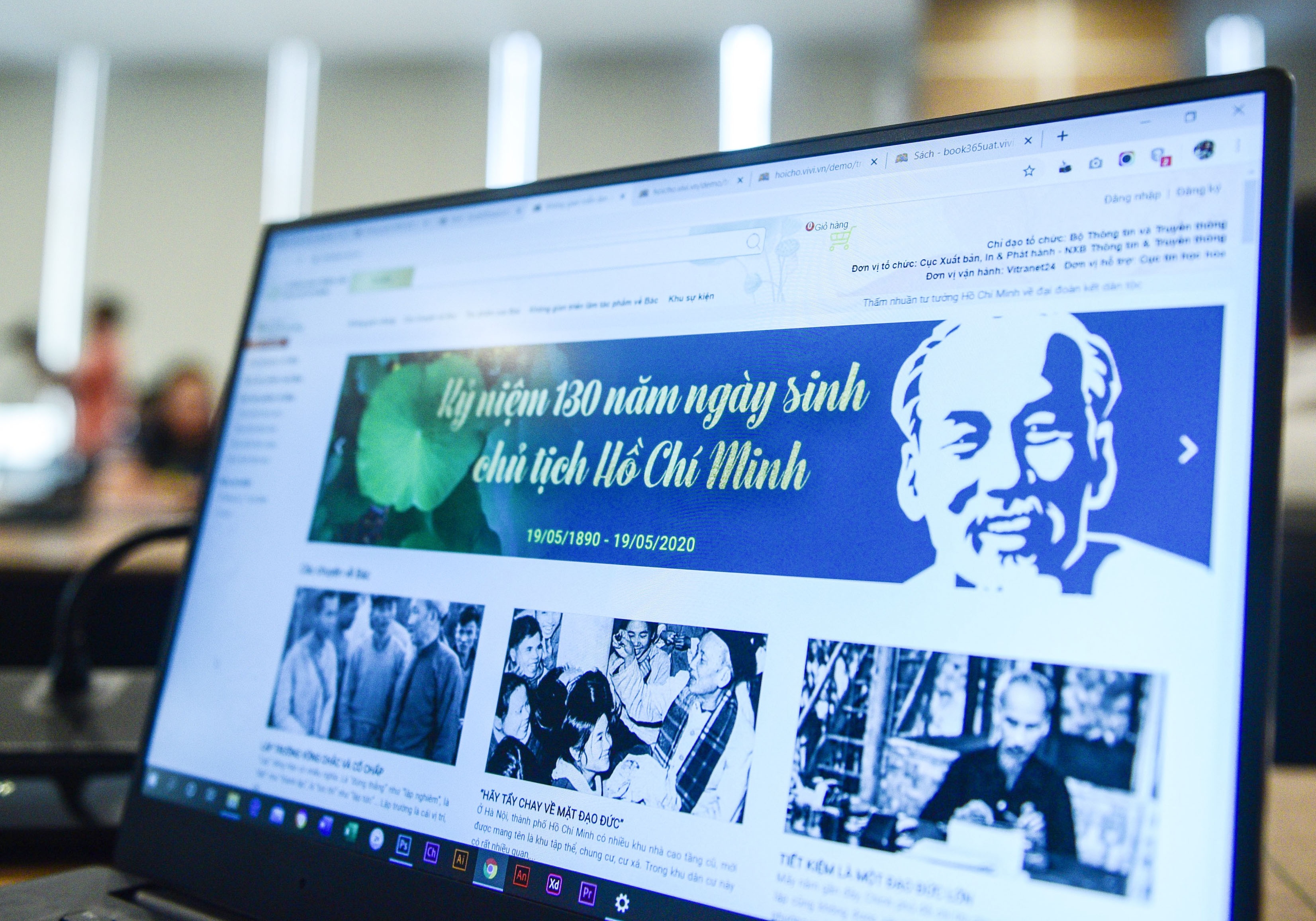 Dua sach, tu lieu ve Bac toi cong chung moi vung mien hinh anh