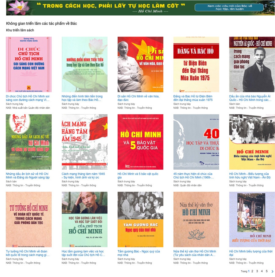 Khai mac trien lam sach ve bac anh 3