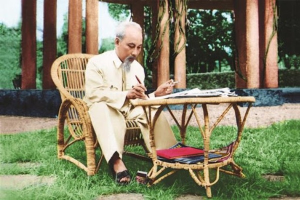 ‘Ho Chi Minh - nha ngu ngon kiet xuat’ hinh anh