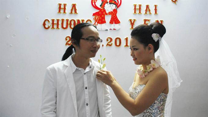 Ha Chuong ke chuyen yeu anh 2