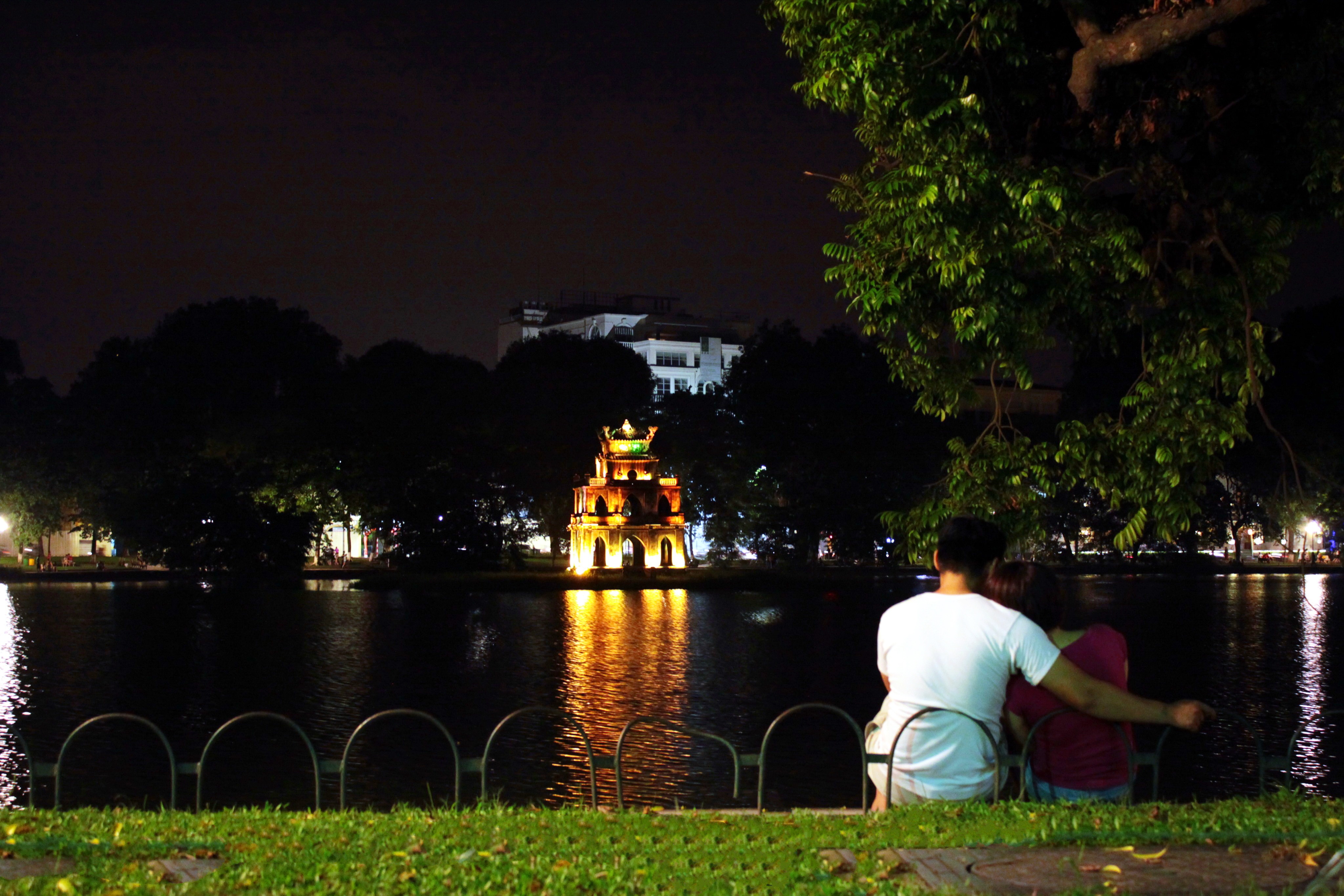 Tho tinh thang 6 anh 2