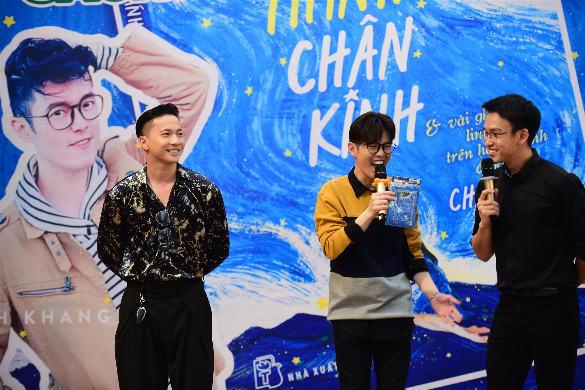 Nha van tha thinh anh 3