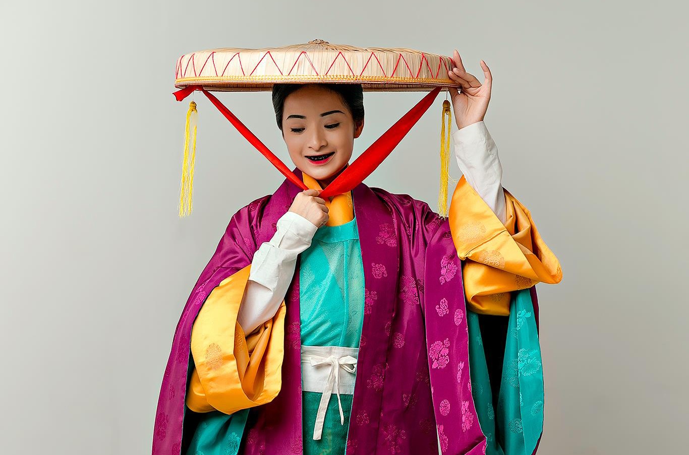 Rang den tung la loi trang diem cao quy cua nguoi Viet hinh anh